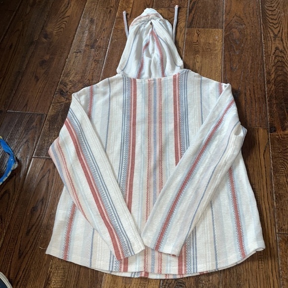 NWT WALLFLOWER Junior Arrow Striped Hooted Top Size Medium - Picture 3 of 6